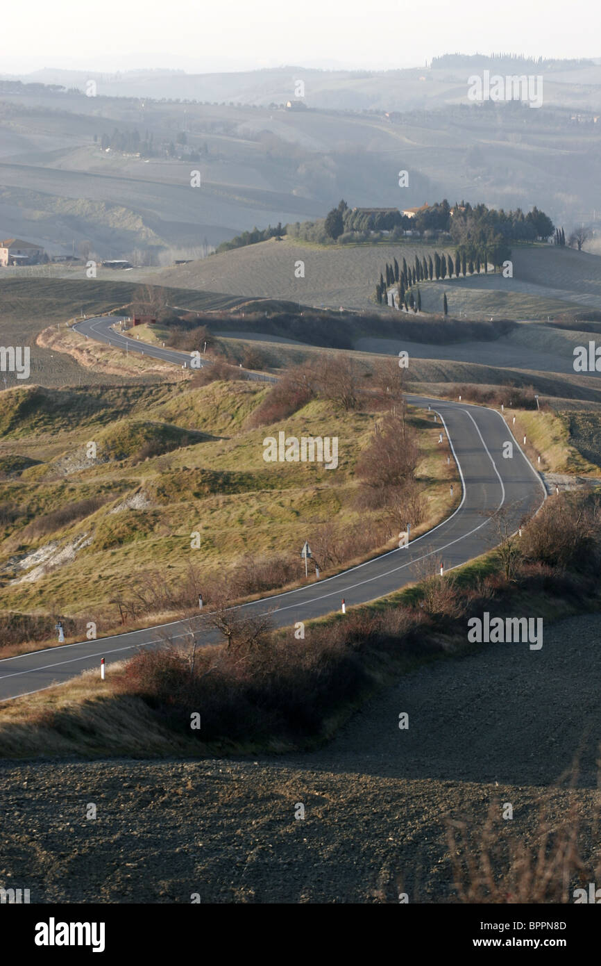 tuscany landscape farm and house ITALY Stock Photo - Alamy