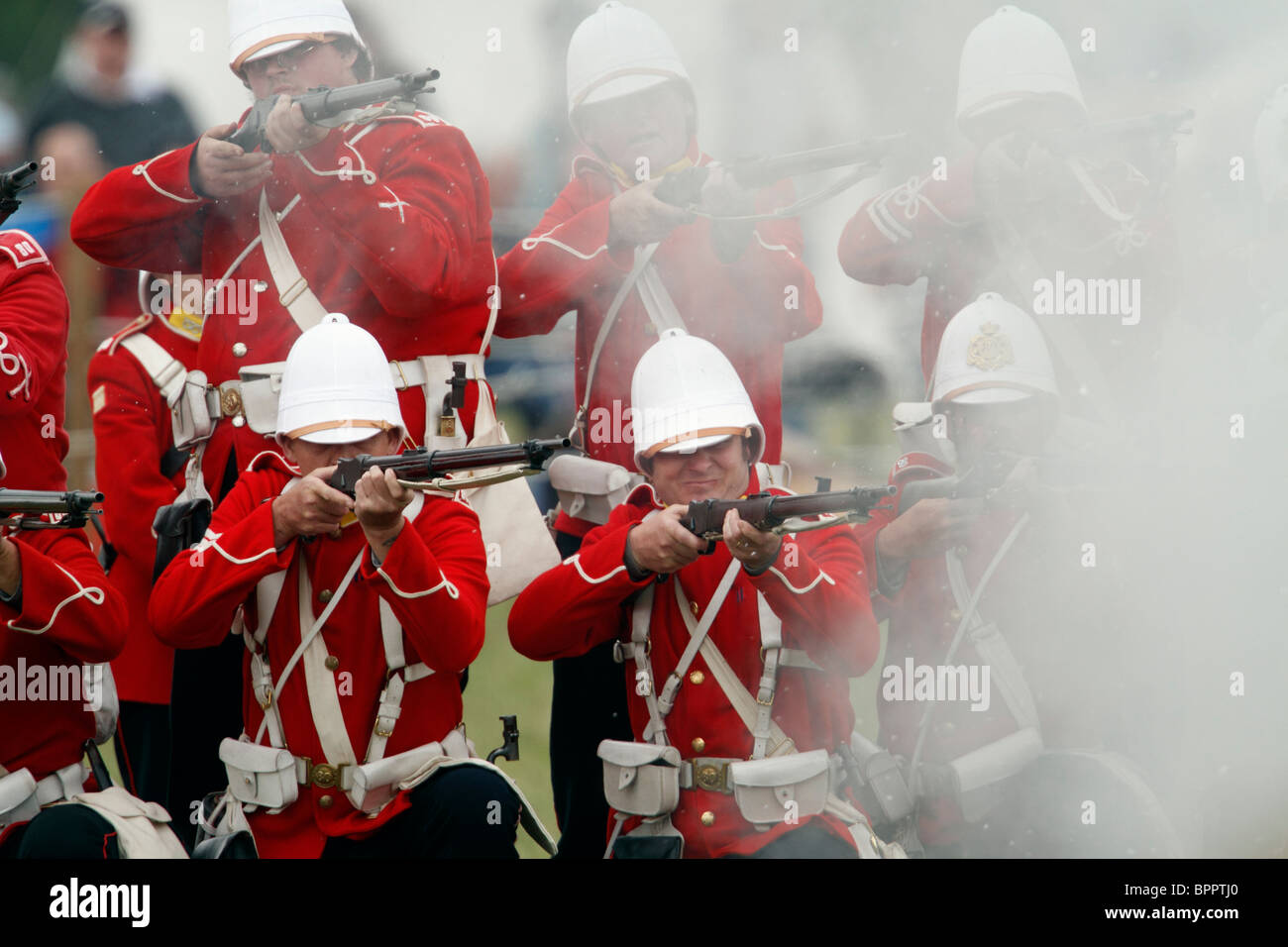 Fire Zulu War Redcoats 1879. 80th Foot, MartiniHenry Rifle, breach