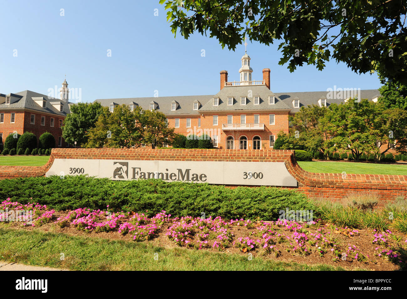 USA Washington DC Fannie Mae headquarters lenders housing crisis