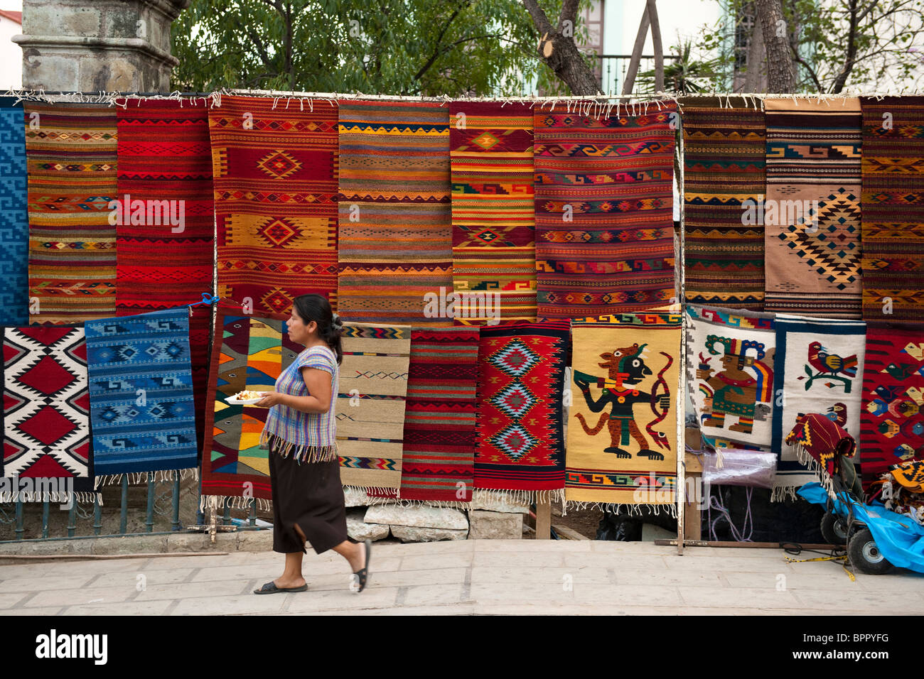 rugs for sale at the market, Oaxaca, Mexico Stock Photo - Alamy