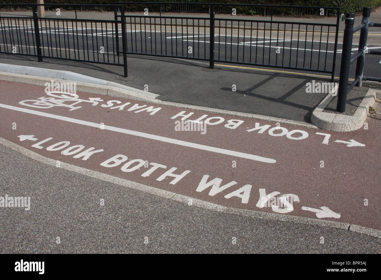 with-flow-cycle-lane-sign-theory-test