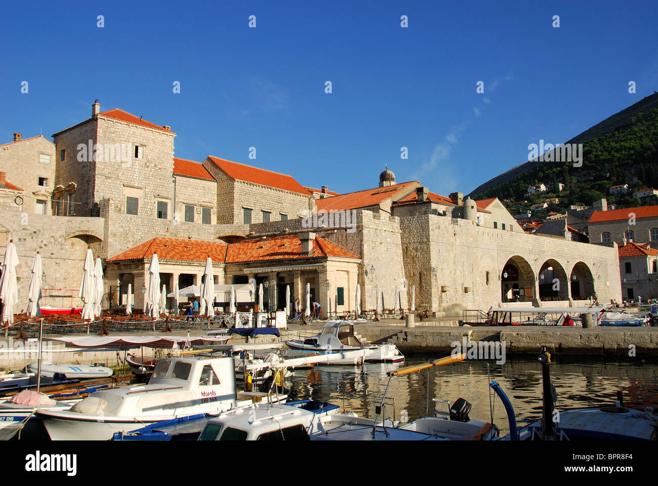 DUBROVNIK CROATIA An Early morning View Of The Harbour And Old Town 