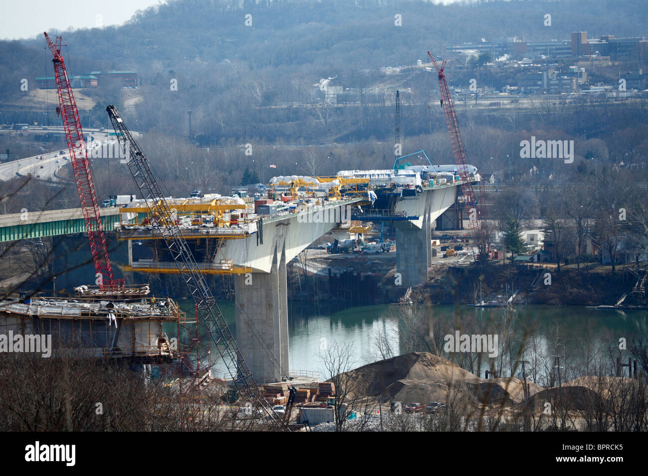 Eye-level view of the new I64 bridge under construction over the Kanawha River in downtown Charleston, WV. Stock Photo