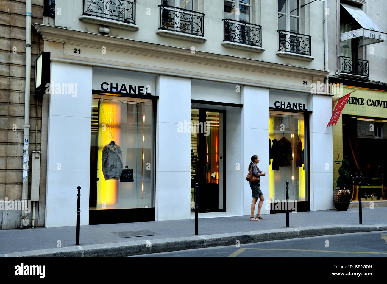 Chanel store, Paris, France Stock Photo - Alamy