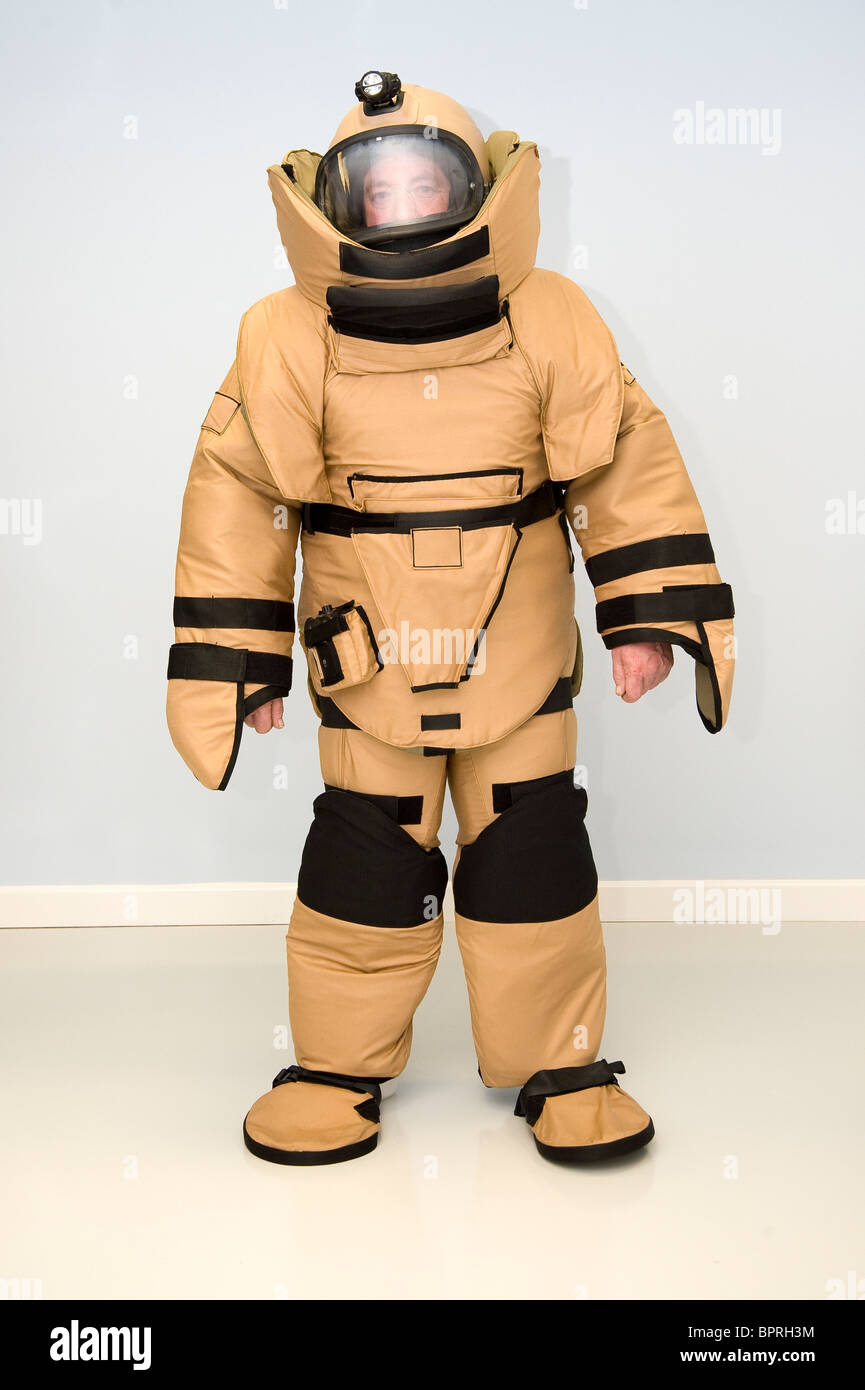 EOD Bomb Disposal Suit, used in Afghanistan and Iraq Stock Photo