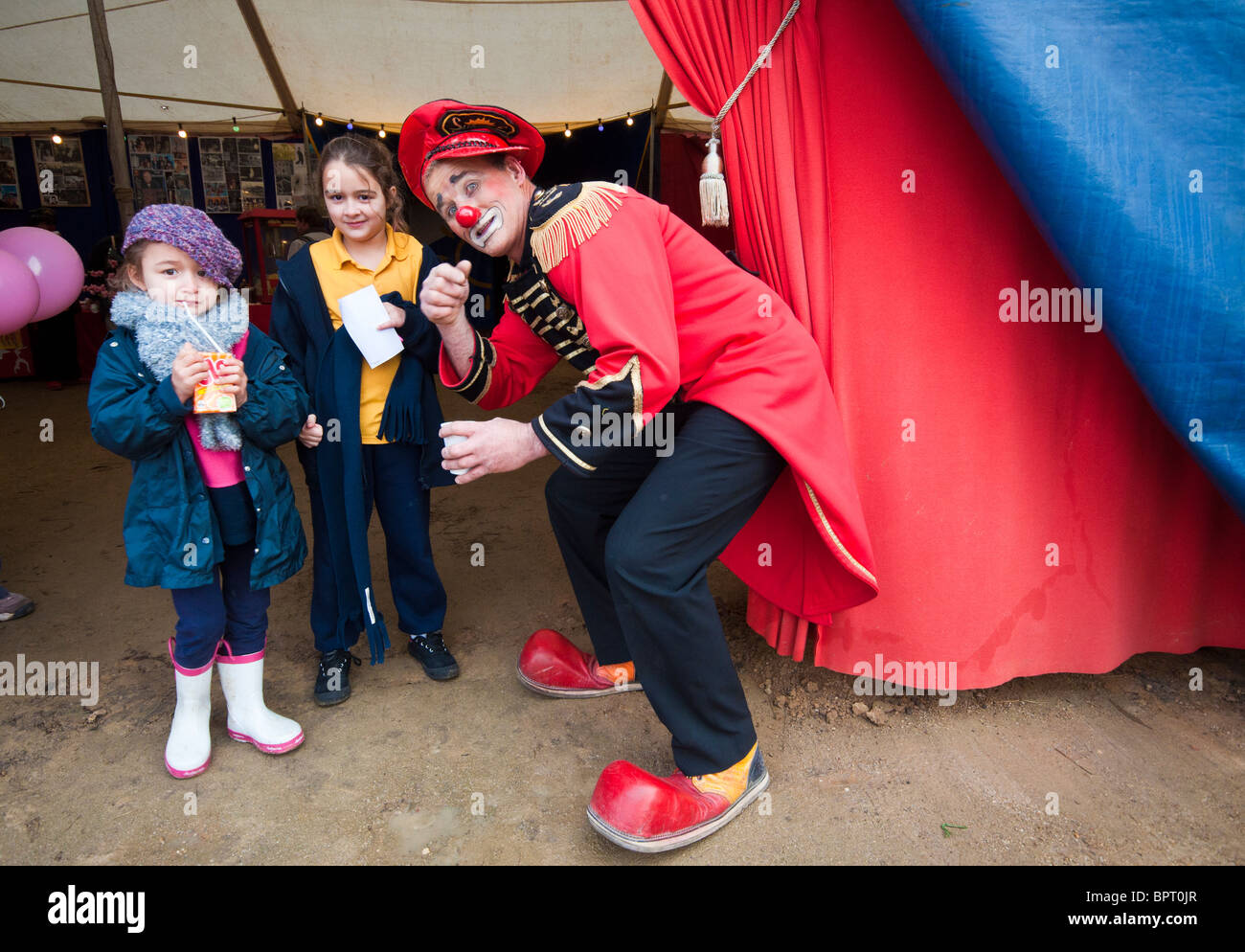 Circus clown, Gary Brophy of the Sunrise Circus Stock Photo Alamy