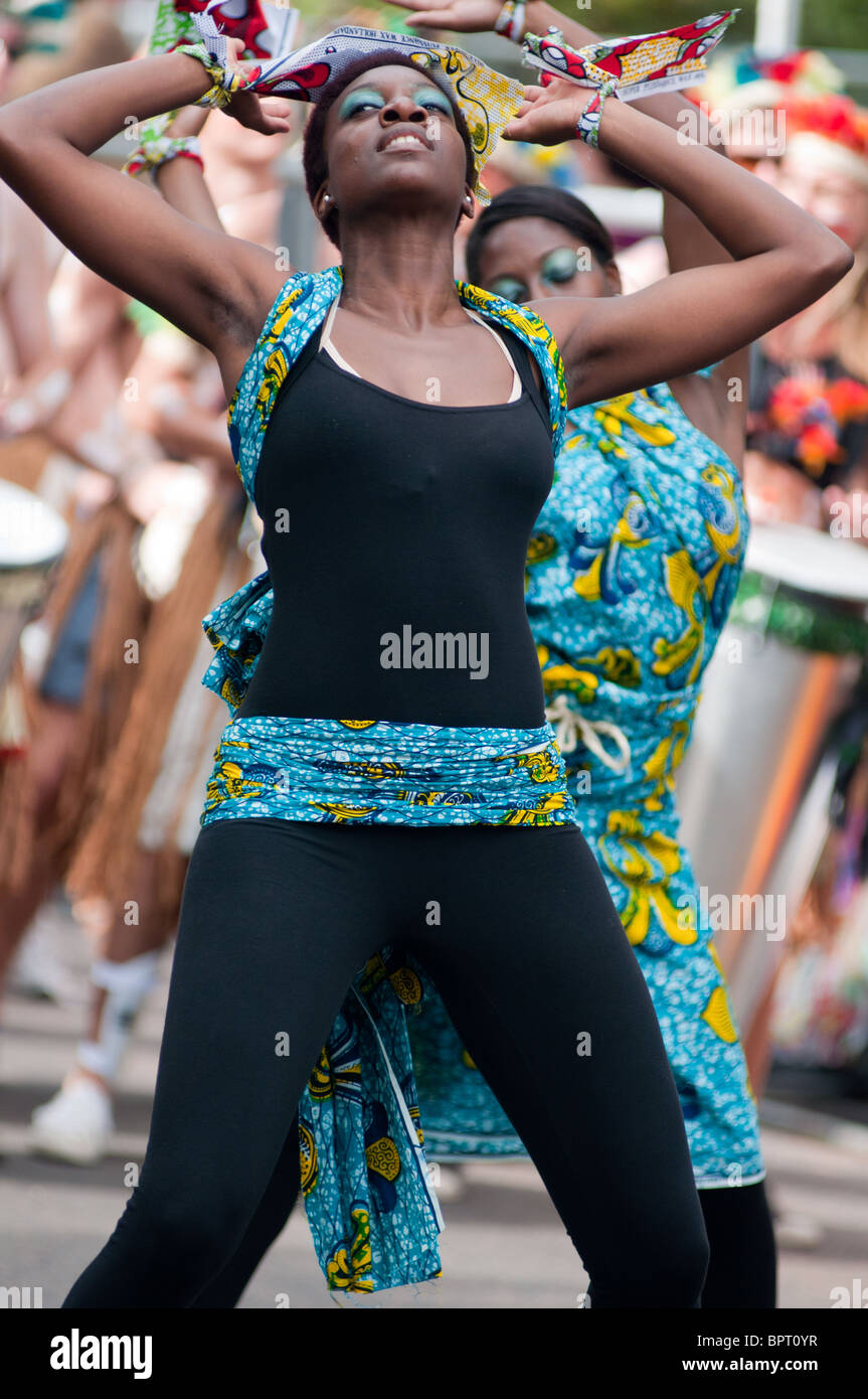 Dancers at the Notting hill carnival (2010) in London Stock Photo - Alamy