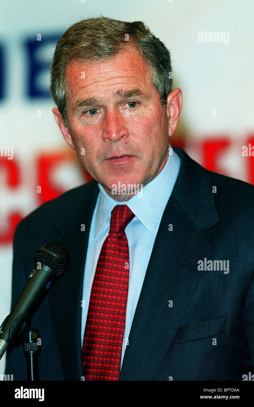 GEORGE W. BUSH GOVERNOR OF TEXAS 05 March 2000 Stock Photo - Alamy