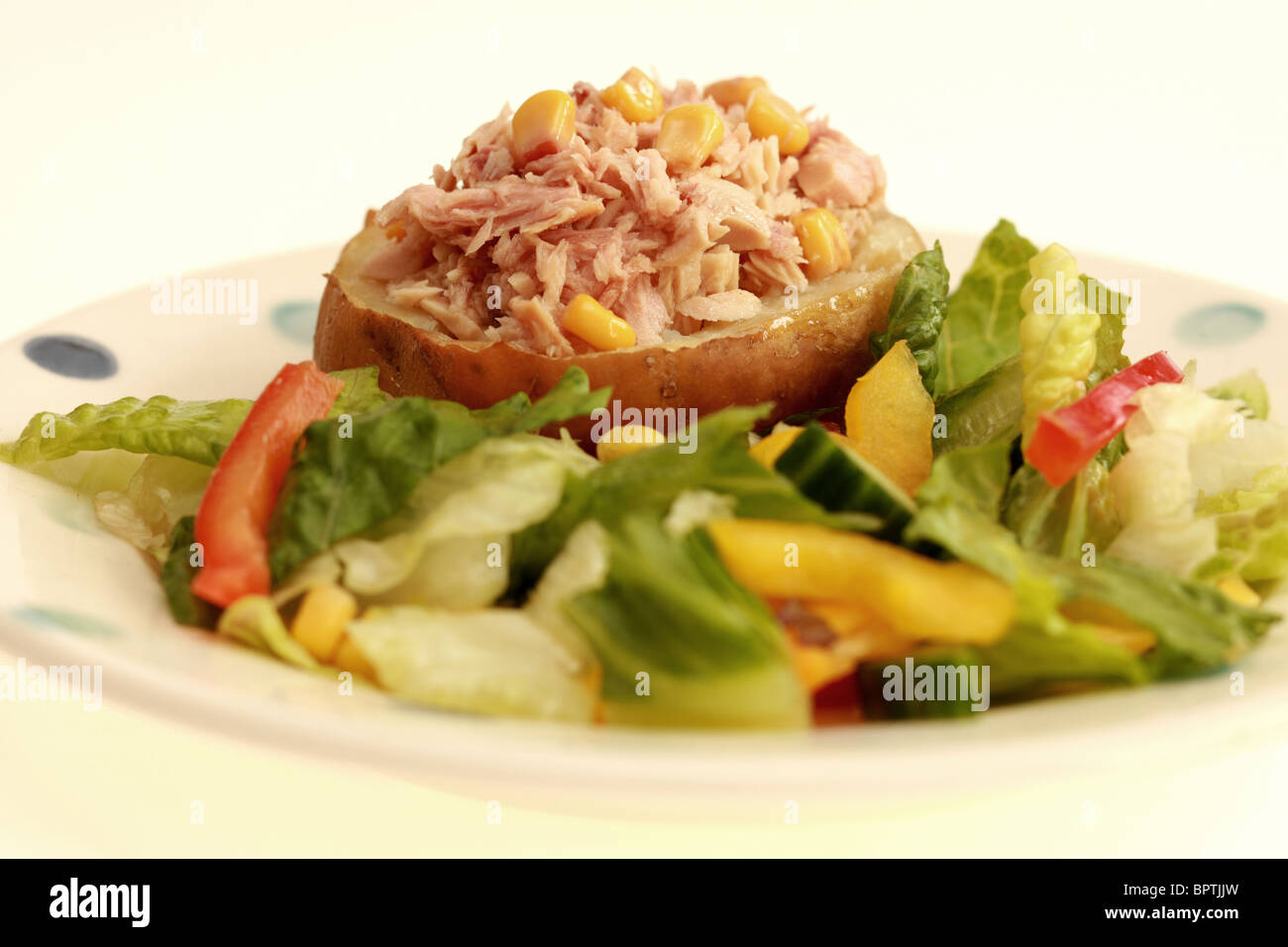 Jacket Potato with Tuna and Sweetcorn Stock Photo Alamy