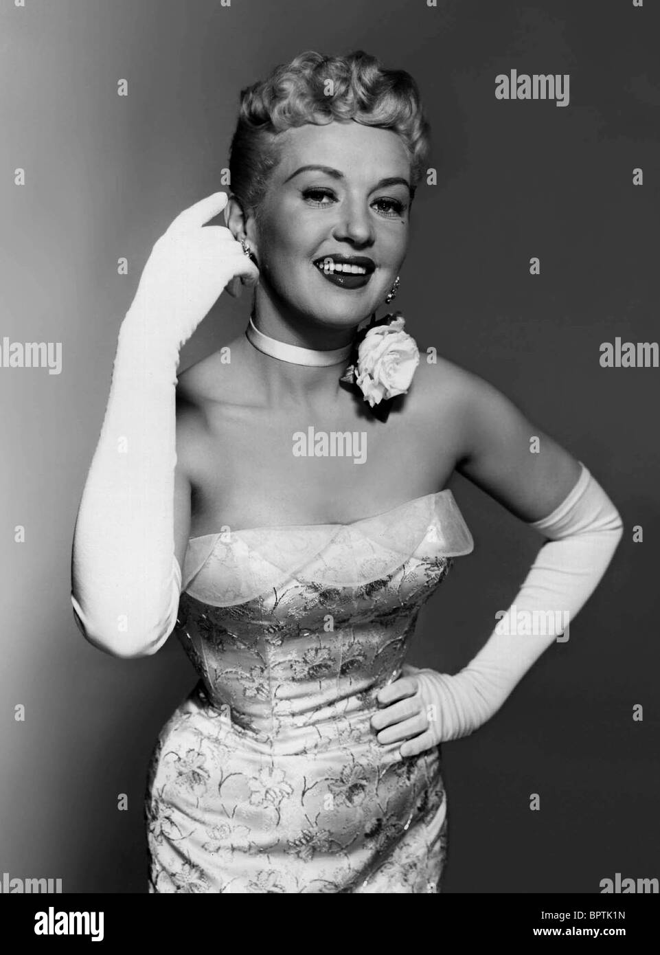 BETTY GRABLE ACTRESS (1945) Stock Photo
