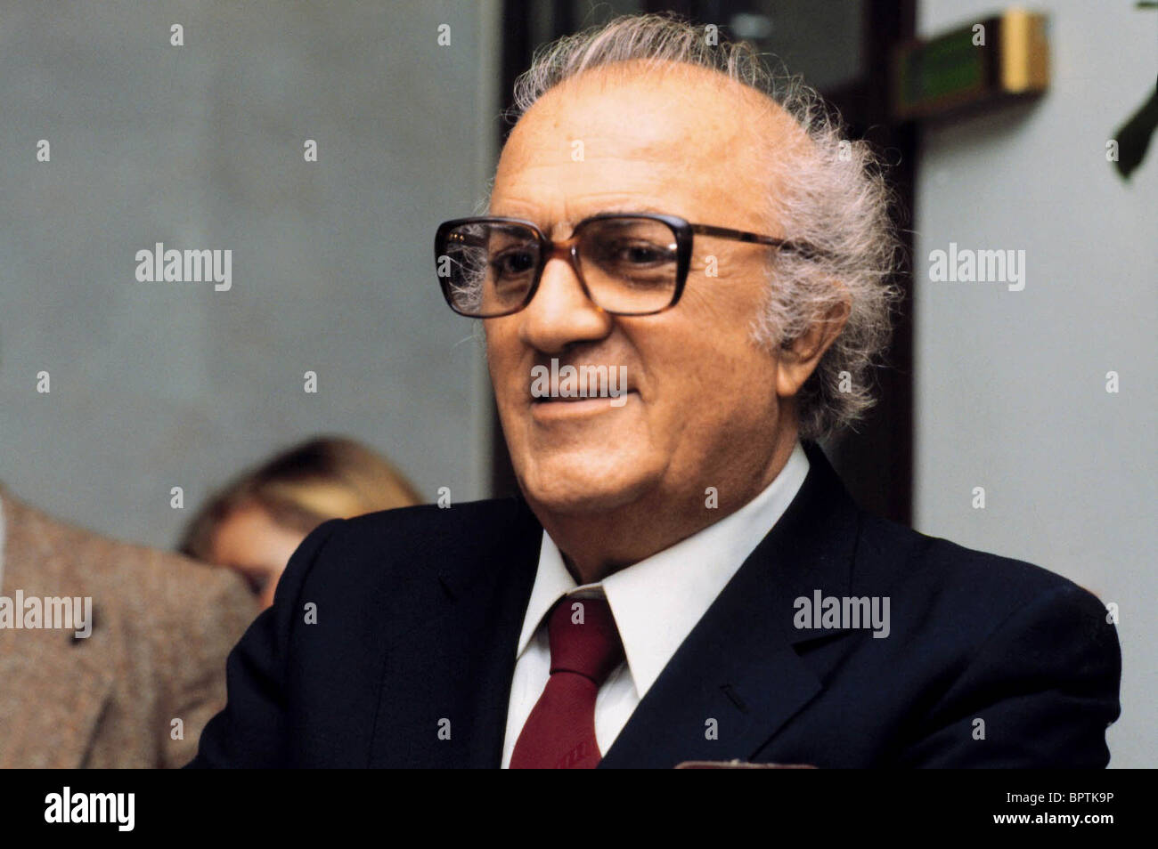 federico fellini director style federico fellini director style