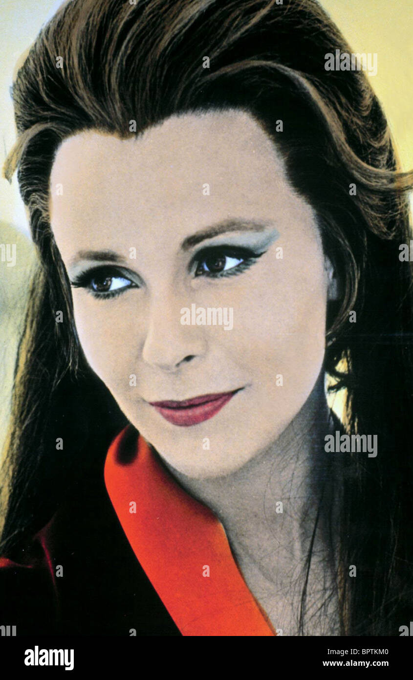 CLAIRE BLOOM ACTRESS (1966) Stock Photo