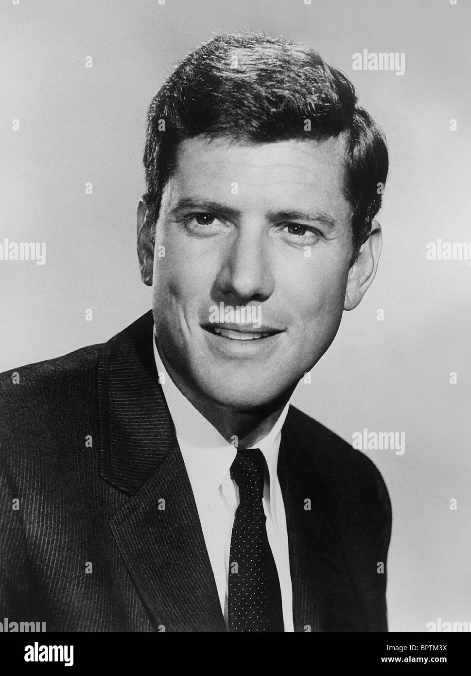 MICHAEL MURPHY ACTOR (1975 Stock Photo - Alamy