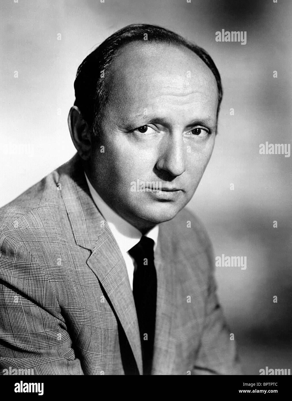 HAROLD ROBBINS WRITER (1960 Stock Photo Alamy