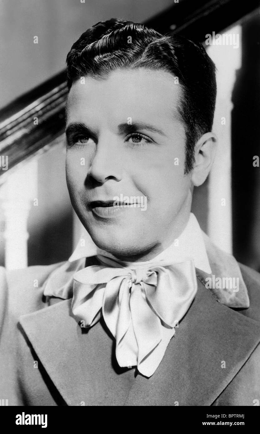 DICK POWELL ACTOR (1935 Stock Photo Alamy