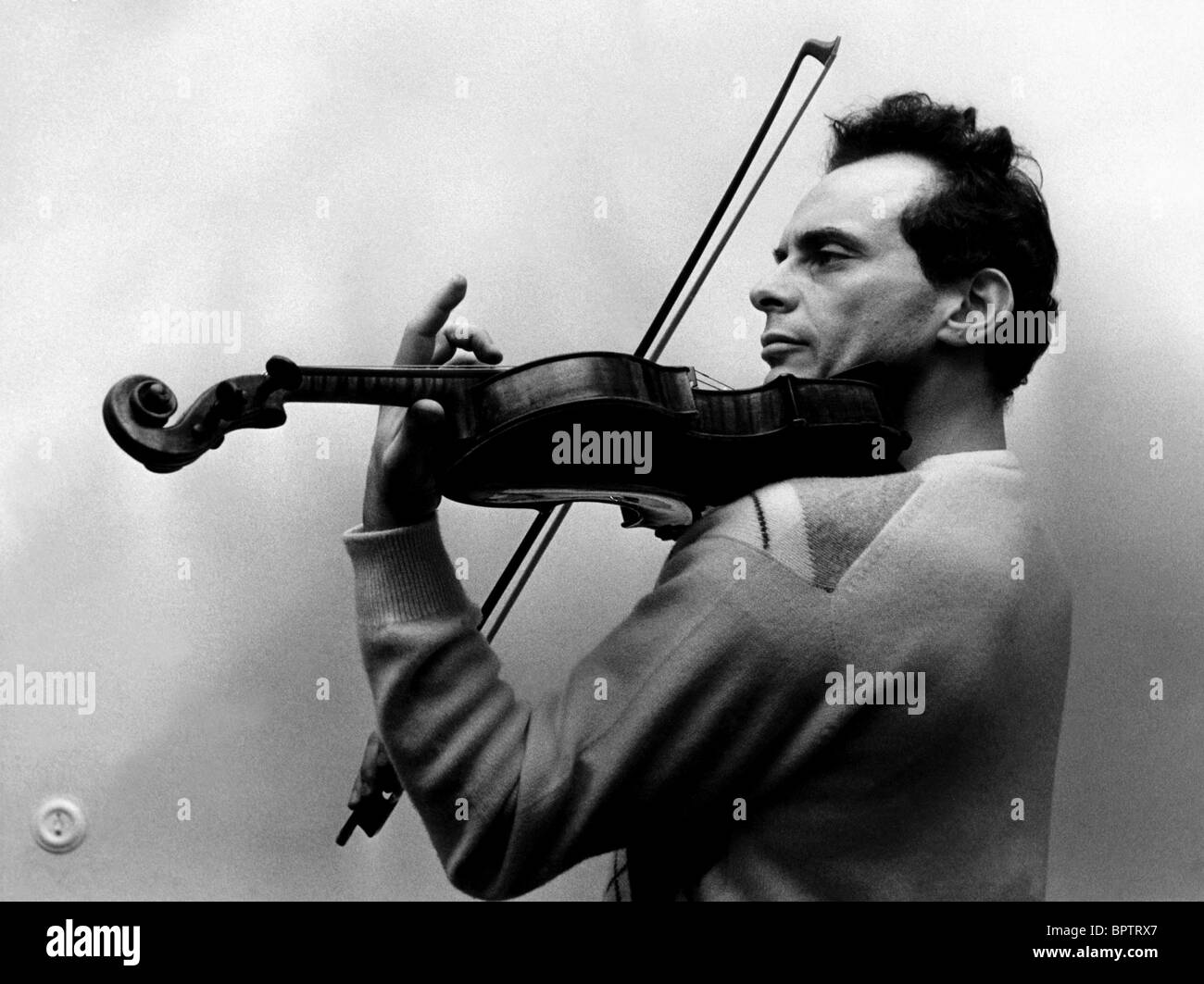 LORIN MAAZEL MUSIC CONDUCTOR & MUSICIAN (1968 Stock Photo - Alamy