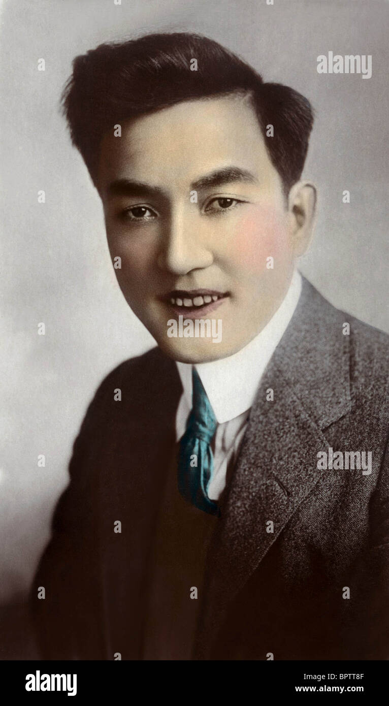 SESSUE HAYAKAWA ACTOR (1926) Stock Photo