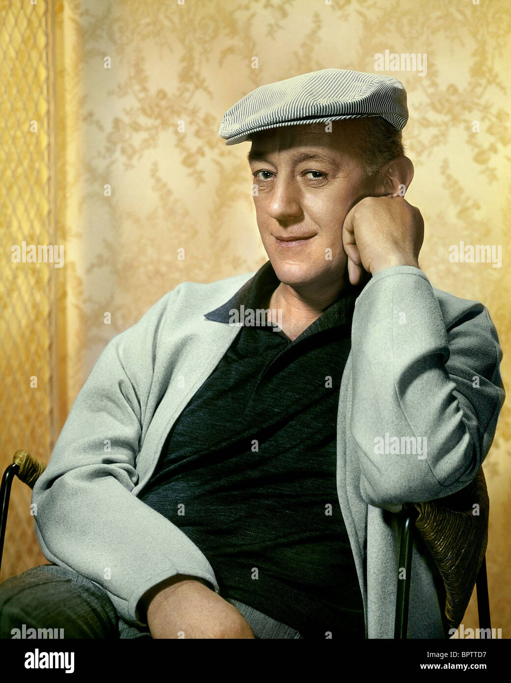 ALEC GUINNESS ACTOR (1961) Stock Photo
