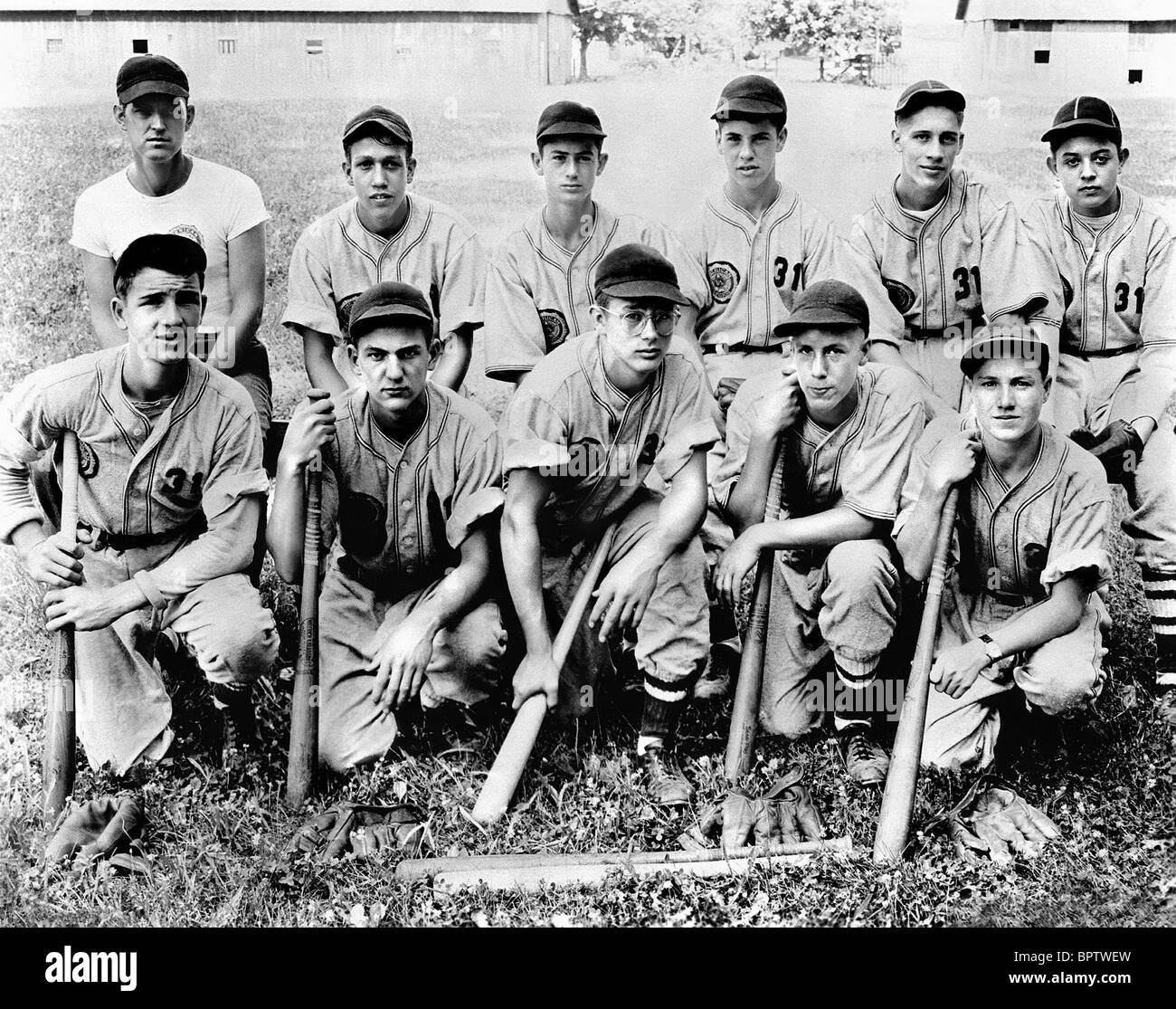 JAMES DEAN'S COLLEGE BASEBALL TEAM COLLEGE PHOTO OF ACTOR (1947) Stock Photo