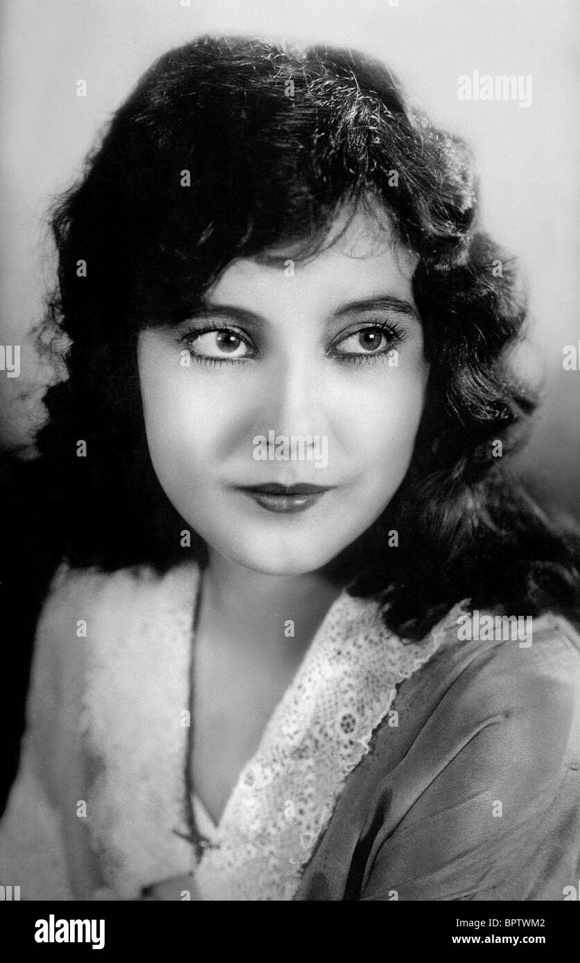 BETTY BRONSON SILENT FILM ACTRESS (1927) Stock Photo