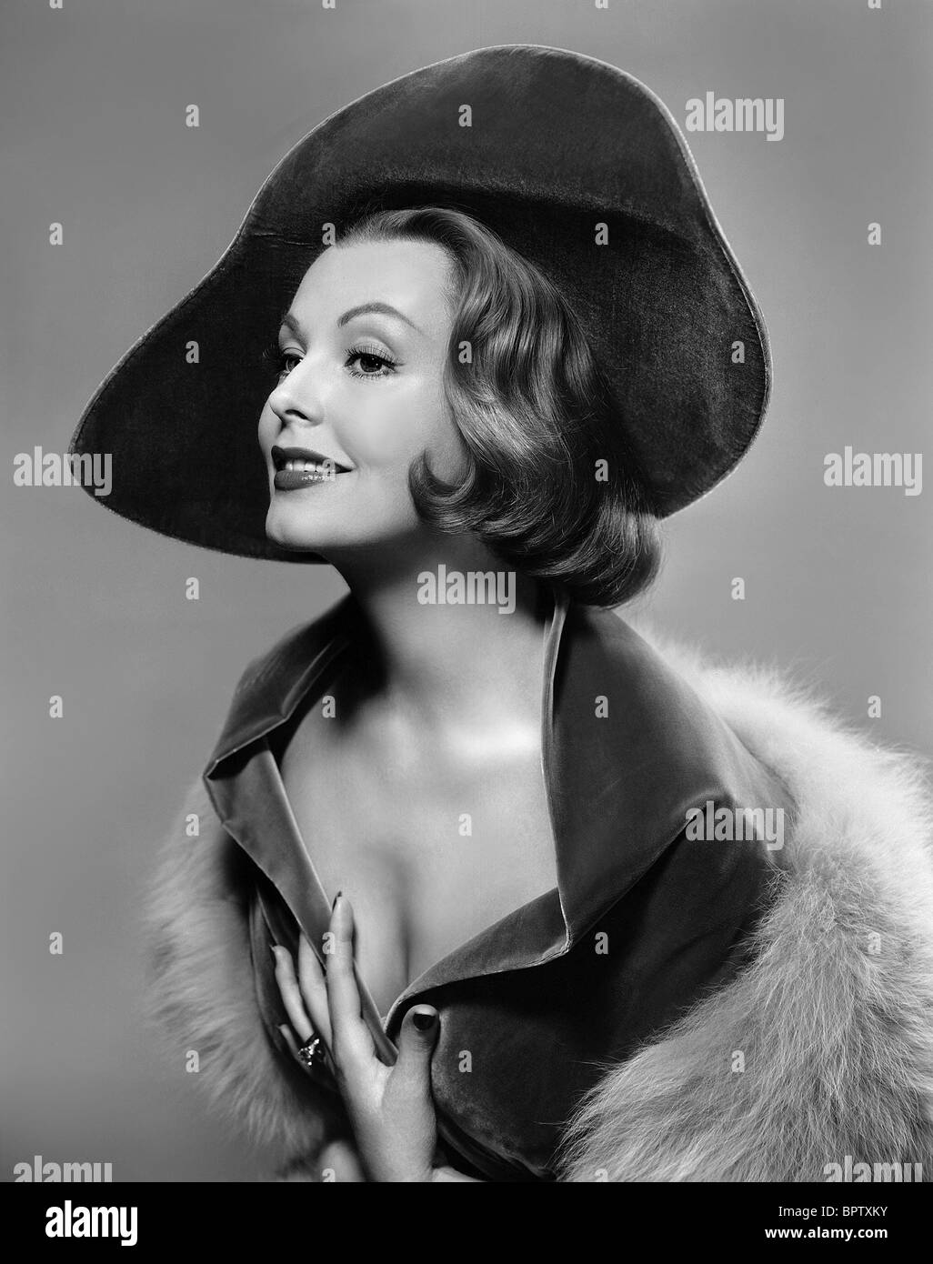 Georgia Brown (English singer),Mimi Maynard Porn photos Jean Allison,Valentina Lodovini Diana Gibson,Tammy Lynn Leppert Porno video Anthony Hopkins (born 1937 (naturalized American citizen),Lou Gish (1967?006)