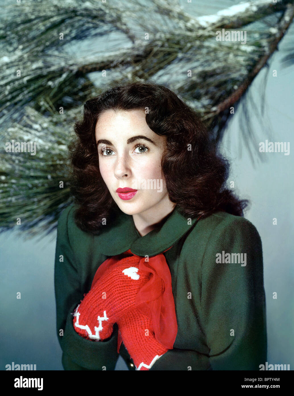 ELIZABETH TAYLOR ACTRESS (1947 Stock Photo - Alamy