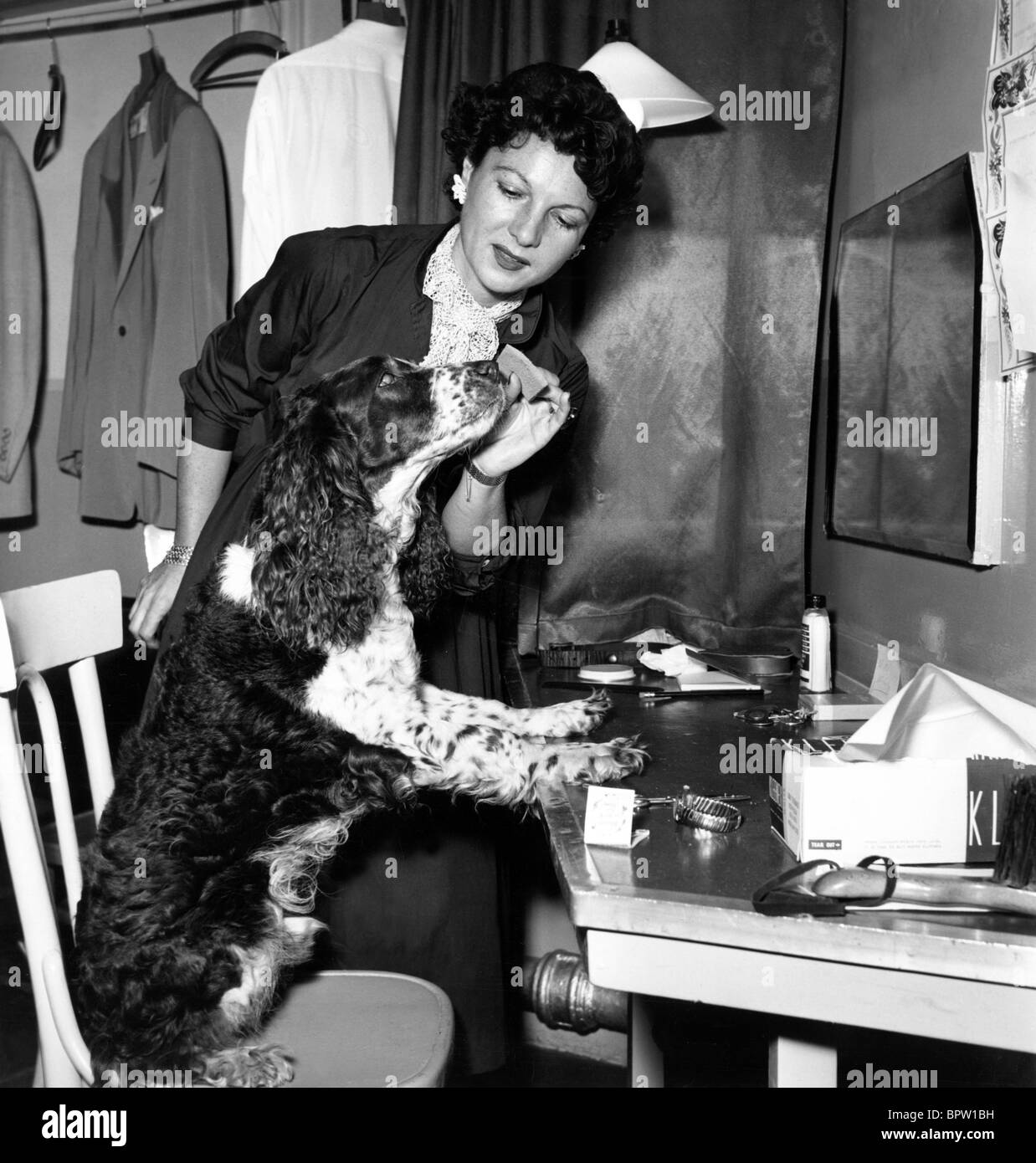 Ann Williams (actress) Ann Williams (actress)
