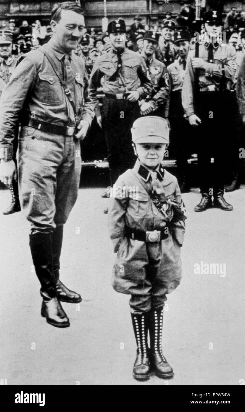 ADOLF HITLER WITH NAZI BOY NAZI LEADER 08 September 1944 COLUMBIA Stock Photo