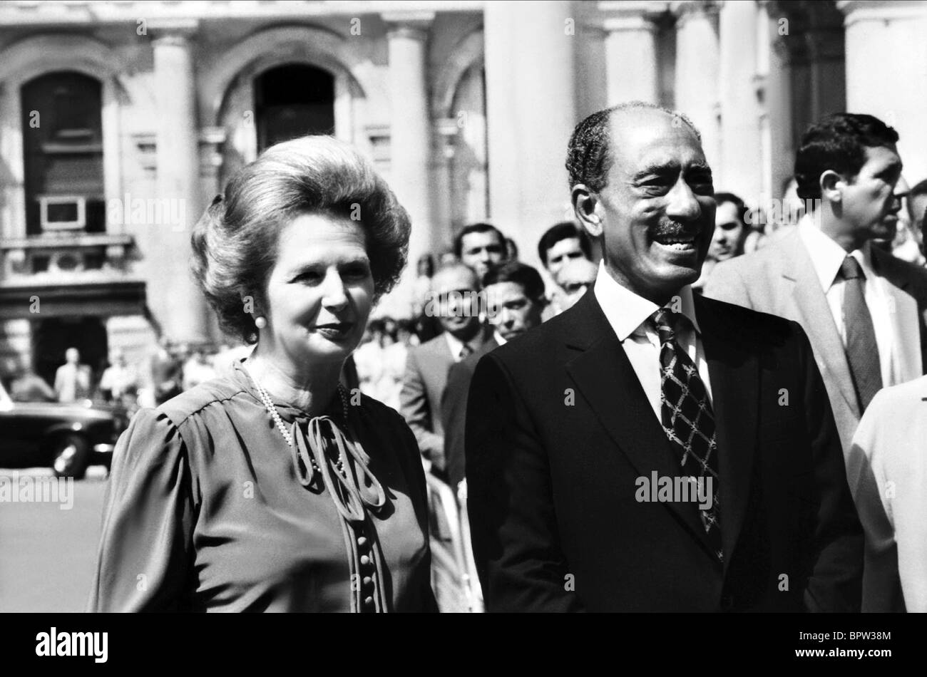 MARGARET THATCHER & ANWAR EL SADAT PM WITH PRESIDENT OF EGYPT 01 June 1981 Stock Photo