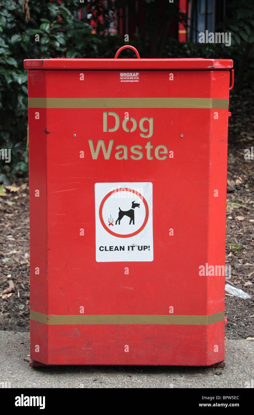 Can You Put Dog Poop In A Public Bin