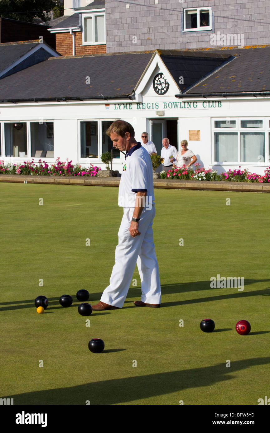 bowling at lyme regis bowls club dorset england uk gb Stock Photo