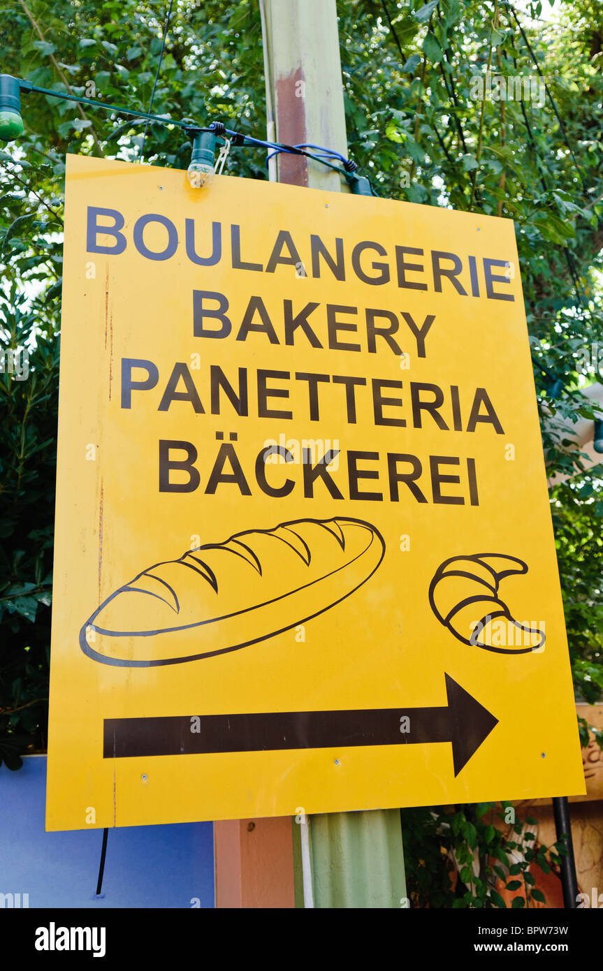 Multilingual sign for a French Boulangerie/bakery/panetteria/bäckerei (all translate to 'bakery') Stock Photo