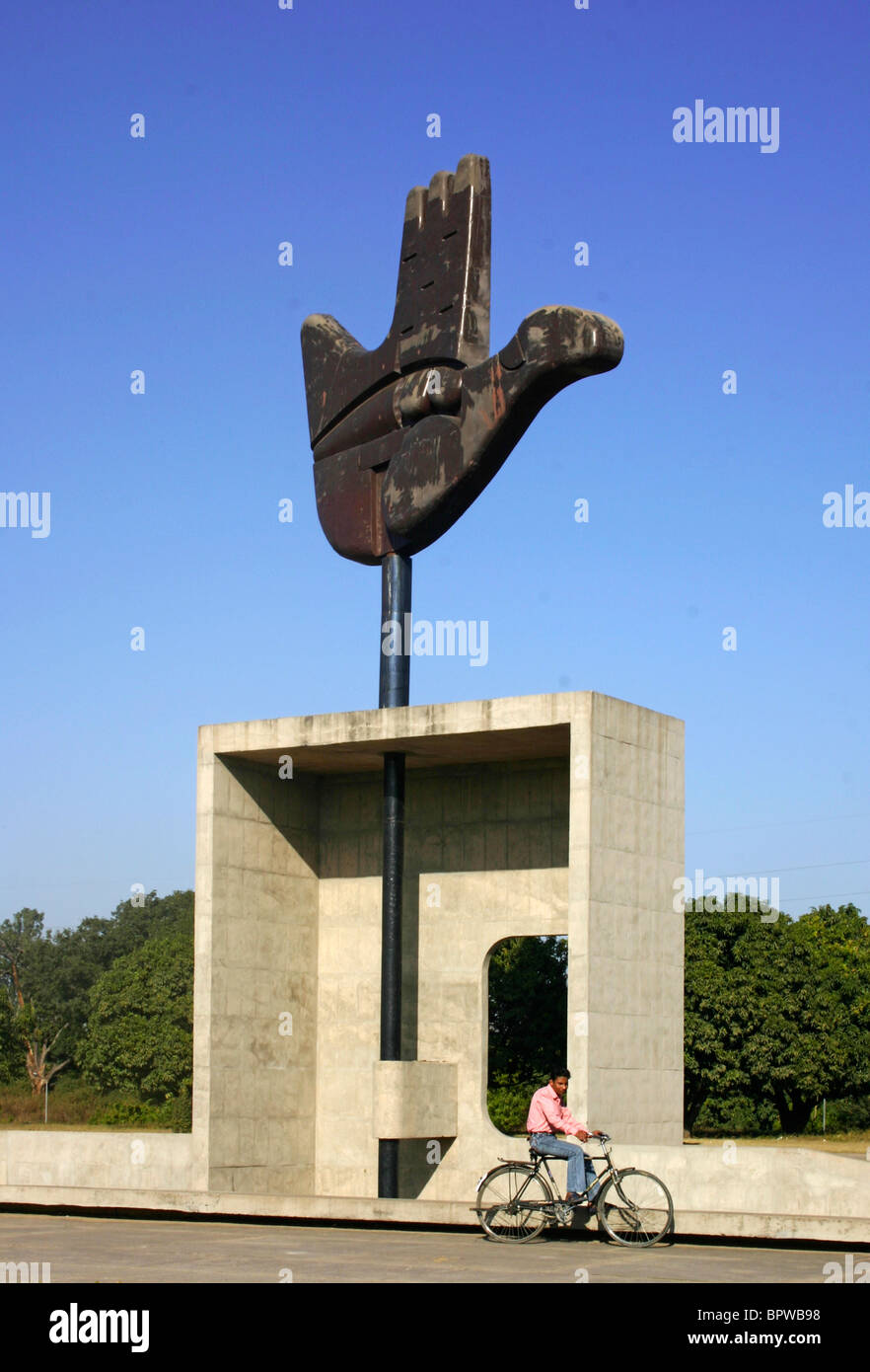 Open Hand sculpture Chandigarh Le Corbusier Stock Photo