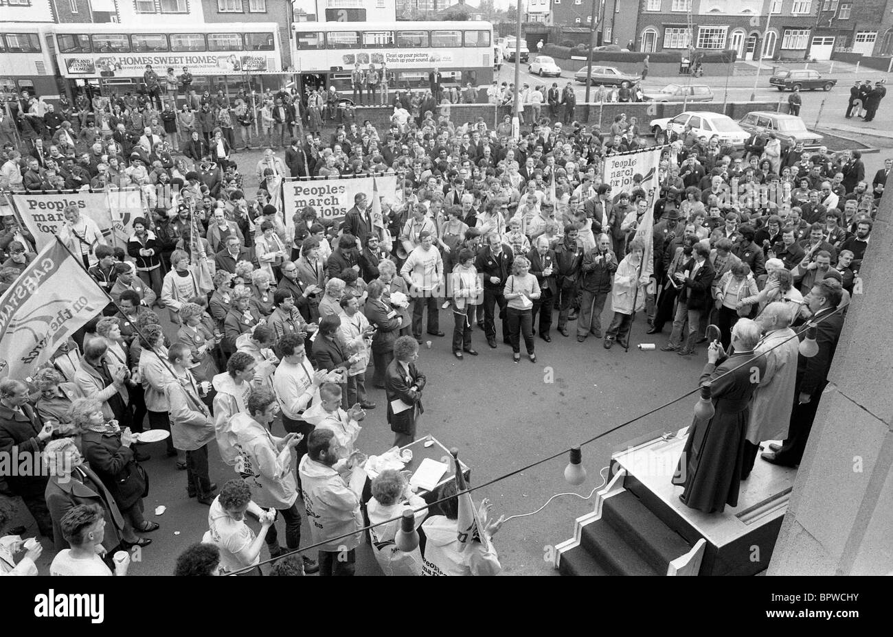 Marchers listen to the speakers at the Peoples March for Jobs at Bilston Wolverhampton 20/5/83 Stock Photo