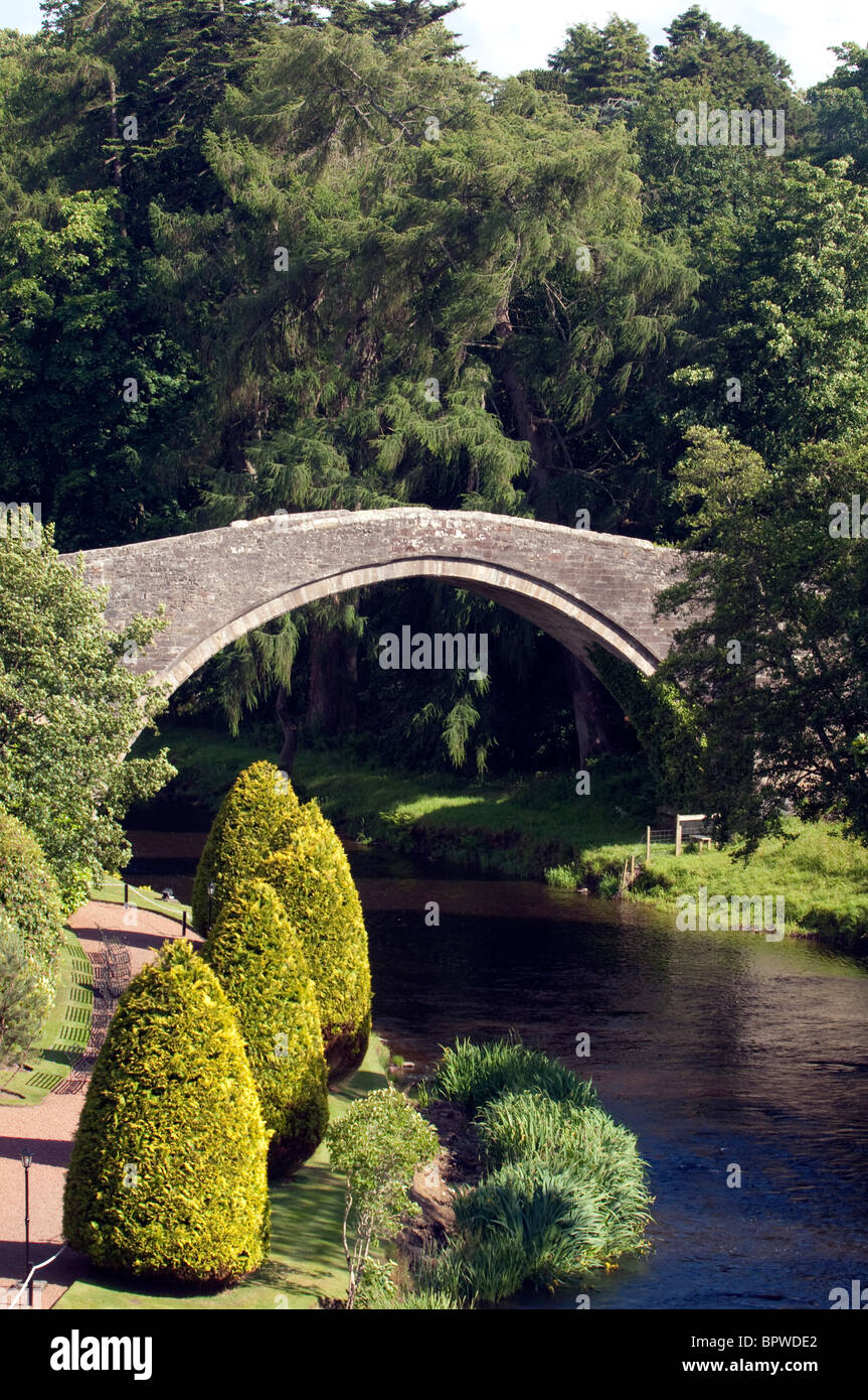 Brig O' Doon  the bridge over the River Doon in South Ayrshire. The bridge features in the Robert Burns poem Tam O'Shanter Stock Photo
