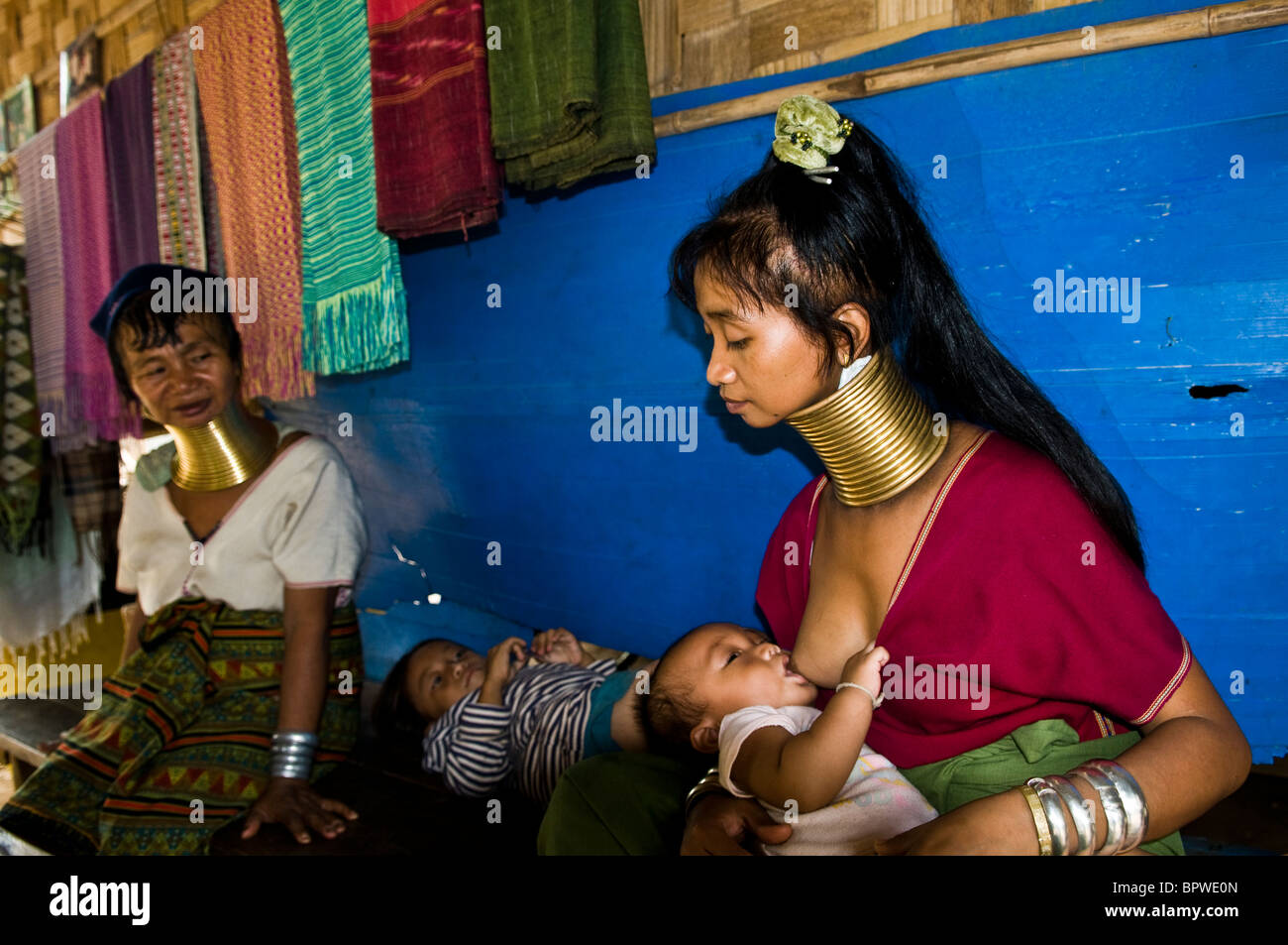 Close-up of woman breastfeeding her child. Katkari tribe Stock Photo - Alamy