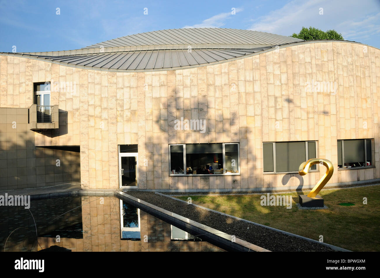 Manggha Japanese Art Centre on the banks of the Vistula river Stock Photo