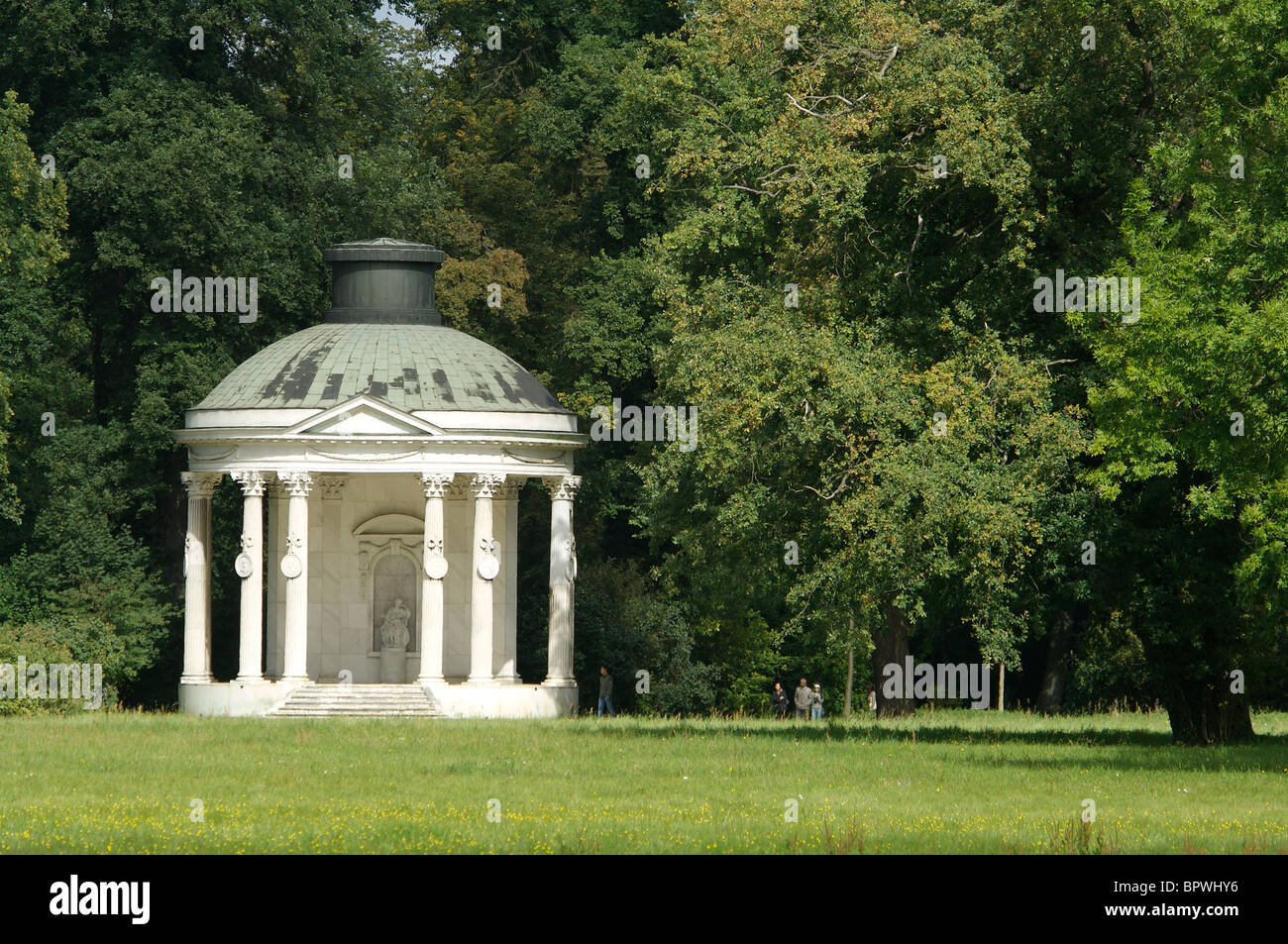 New folly structure hi-res stock photography and images - Alamy