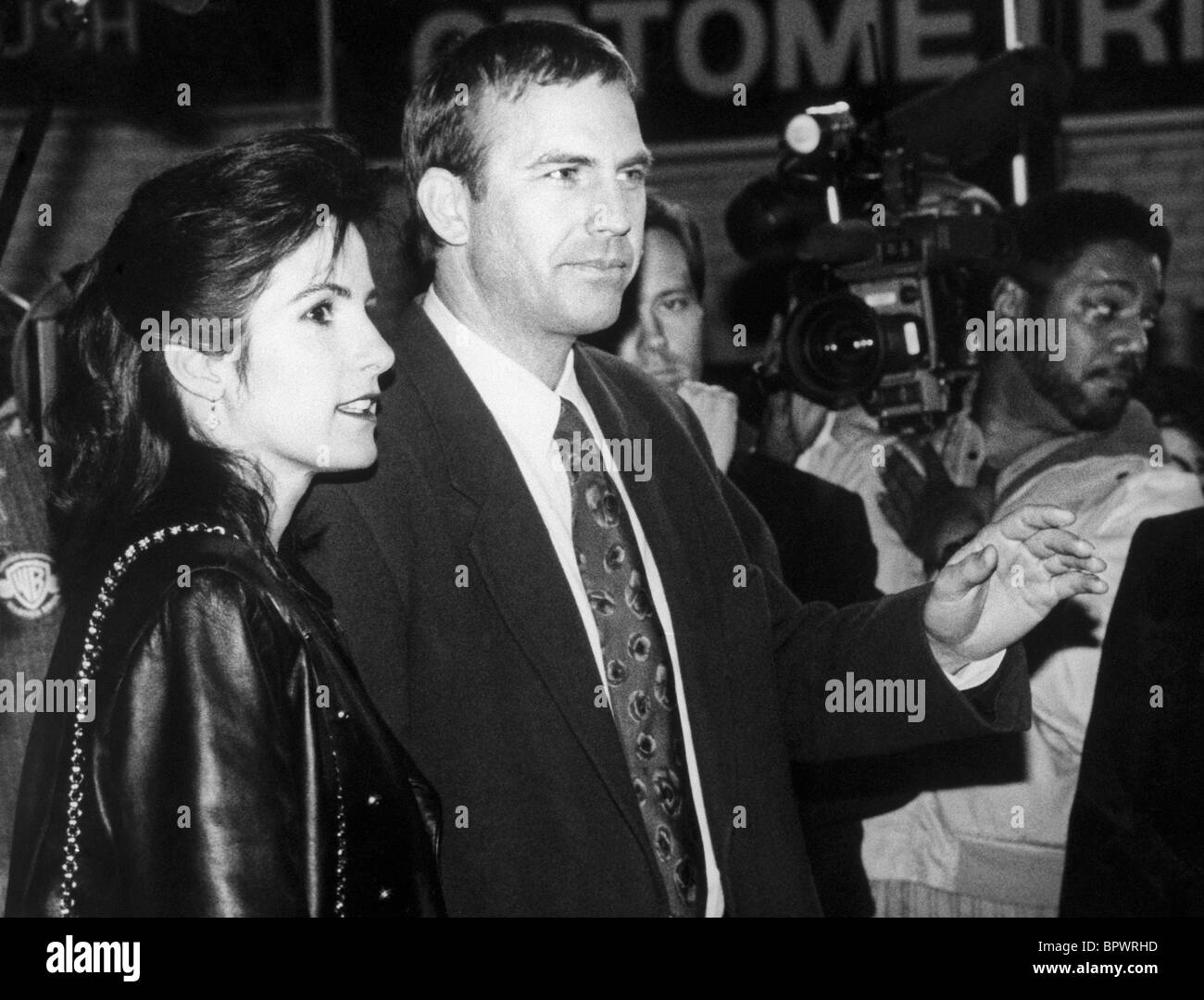 Actor Kevin Costner Black and White Stock Photos & Images Alamy
