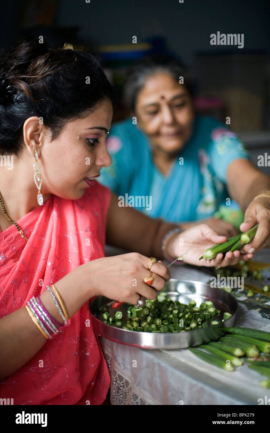 housewife mature in Porn Photos