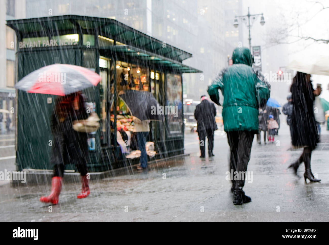 Raining at the streets of New York Stock Photo Alamy