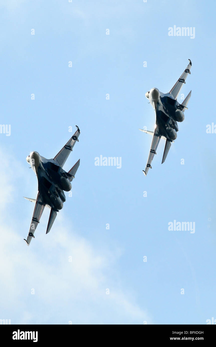 KOSTROMA REGION, RUSSIA, 2010: Command post exercises with 98-th Guards Airborne Division. Stock Photo