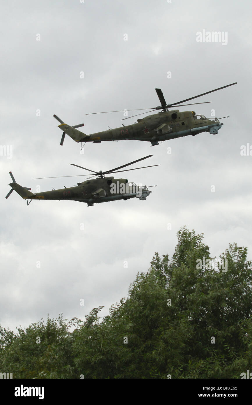 Airdrop exercises hi-res stock photography and images - Alamy
