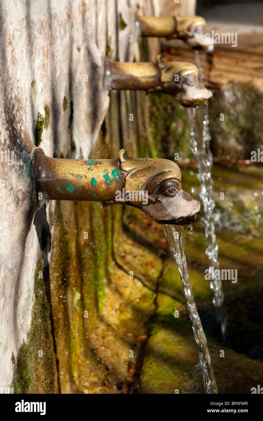 Brass taps hi-res stock photography and images - Alamy