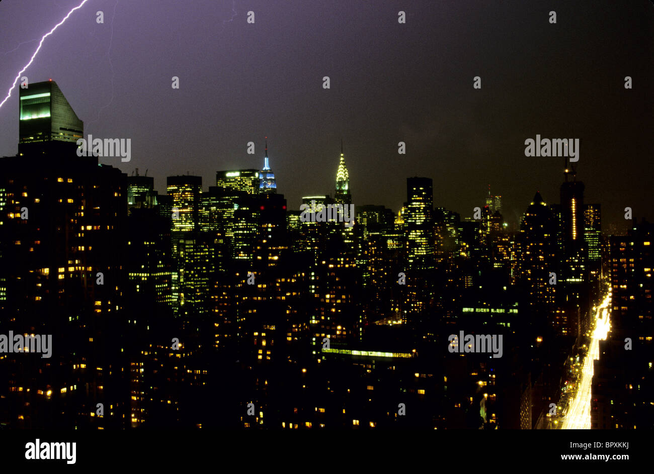 Lightning new york city hi-res stock photography and images - Alamy