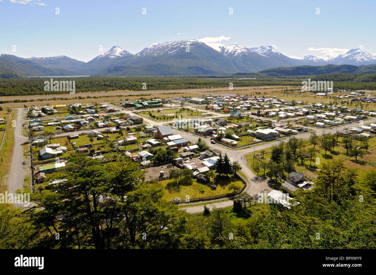 View of the small town of Villa o'Higgins, the last settlement at the end of the road carretera austral  in Patagonia, Chile. Stock Photo