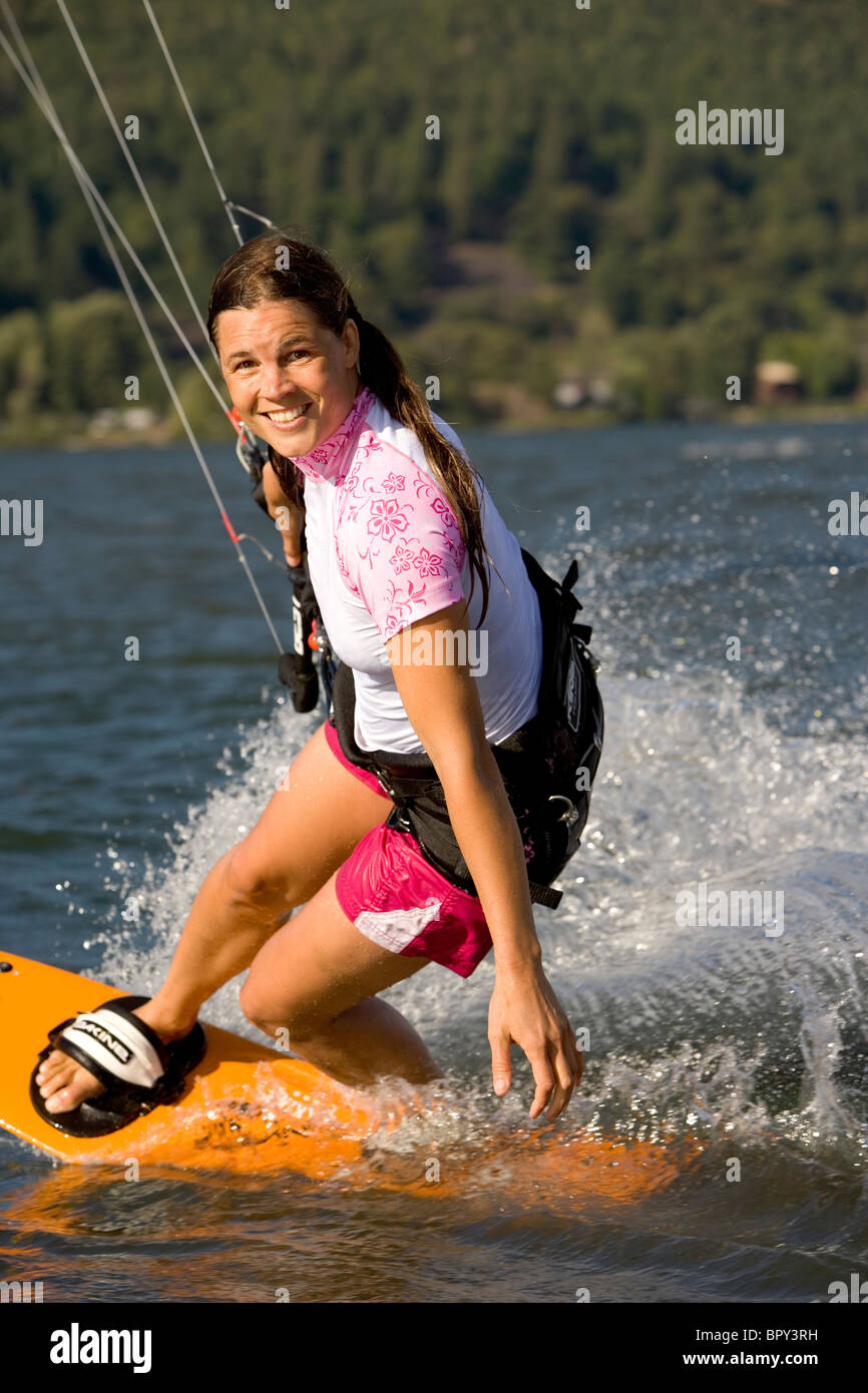 Kiteboarding the Columbia River Stock Photo Alamy
