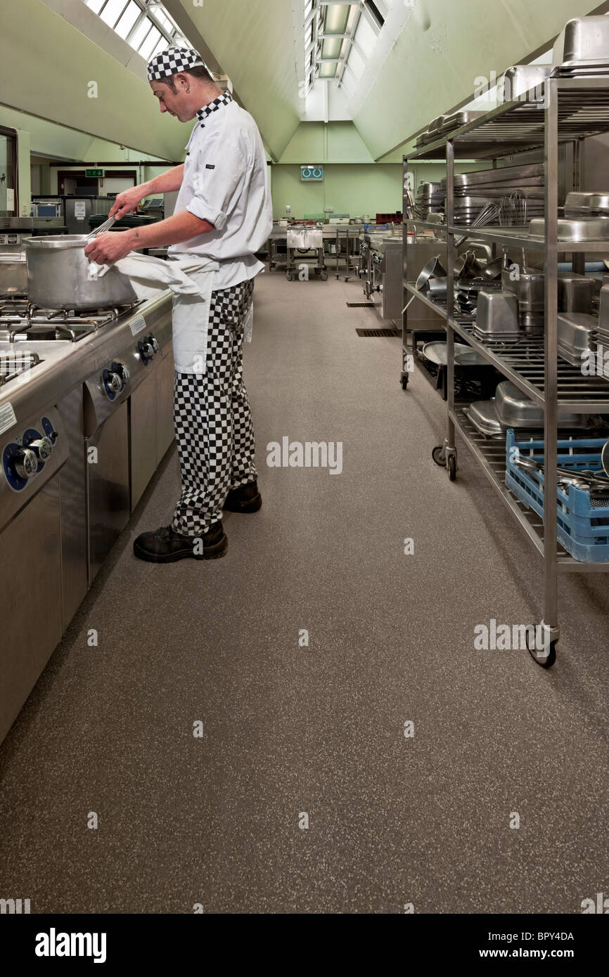 Hospital kitchen hires stock photography and images Alamy