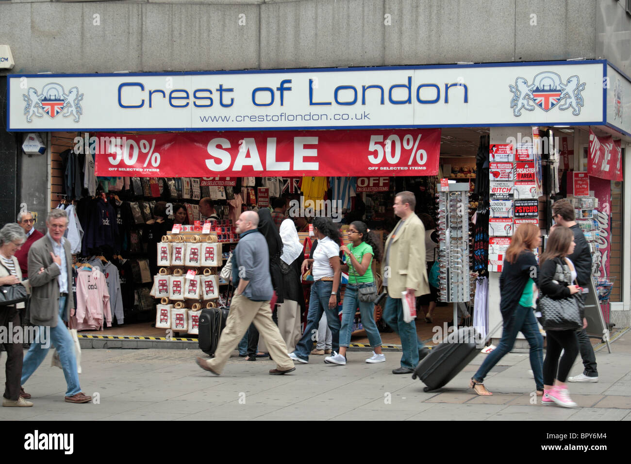 Souvenir london street signs hi-res stock photography and images