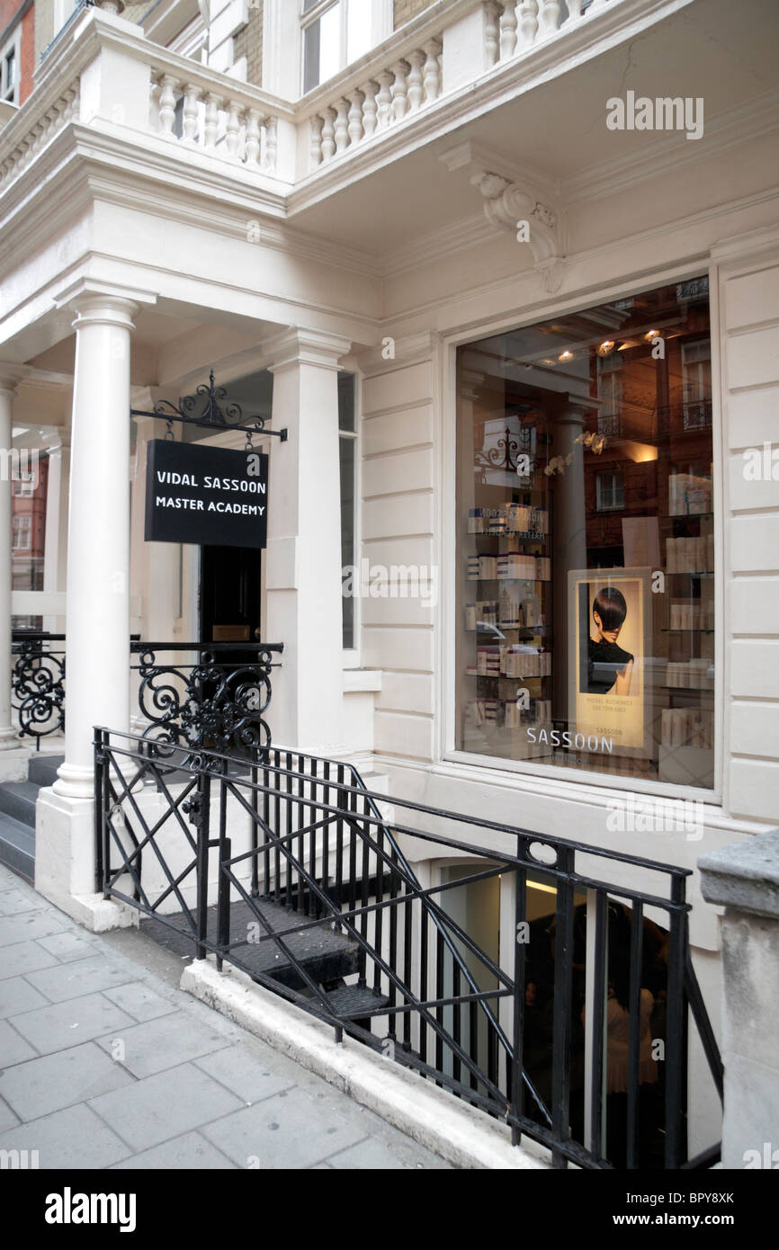 The entrance to the Vidal Sasson Master Academy on Brook Street, Mayfair, London, UK. Stock Photo
